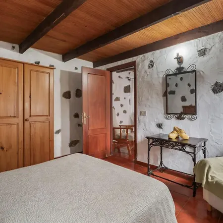 Higuera Morales Nyaraló *